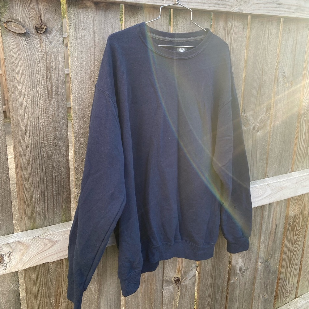 VINTAGE Fruit of the Loom CREWNECK